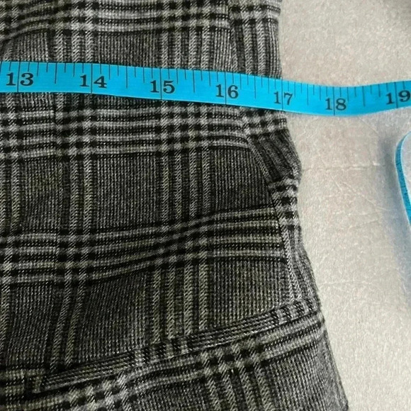 Zara Gray Plaid Blazer - Picture 14 of 14